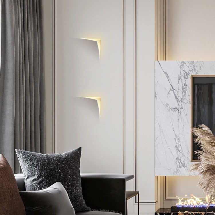 Art Deco Wandlampe Metall Weiß Wohnzimmer