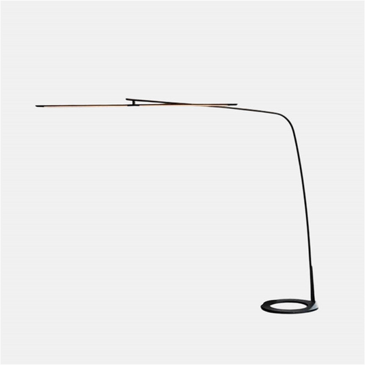 Moderne Stehlampe Schwarz Metall Gewölbt Wohnzimmer