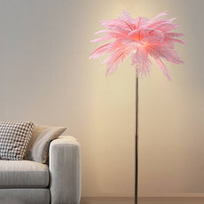 Rosa Stehlampe passend für Wohnzimmer
