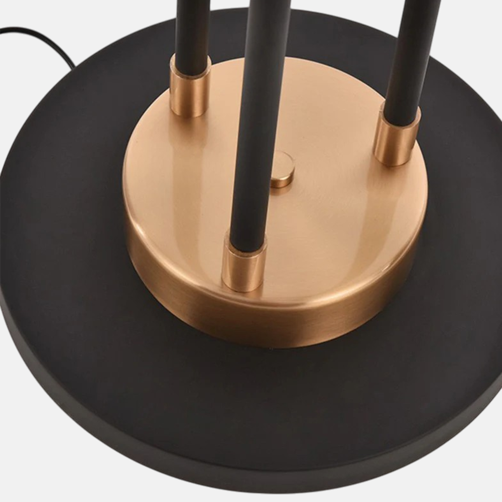 modern Stehleuchte LED 3 Flammen Gold Metall- Stabiler Sockel