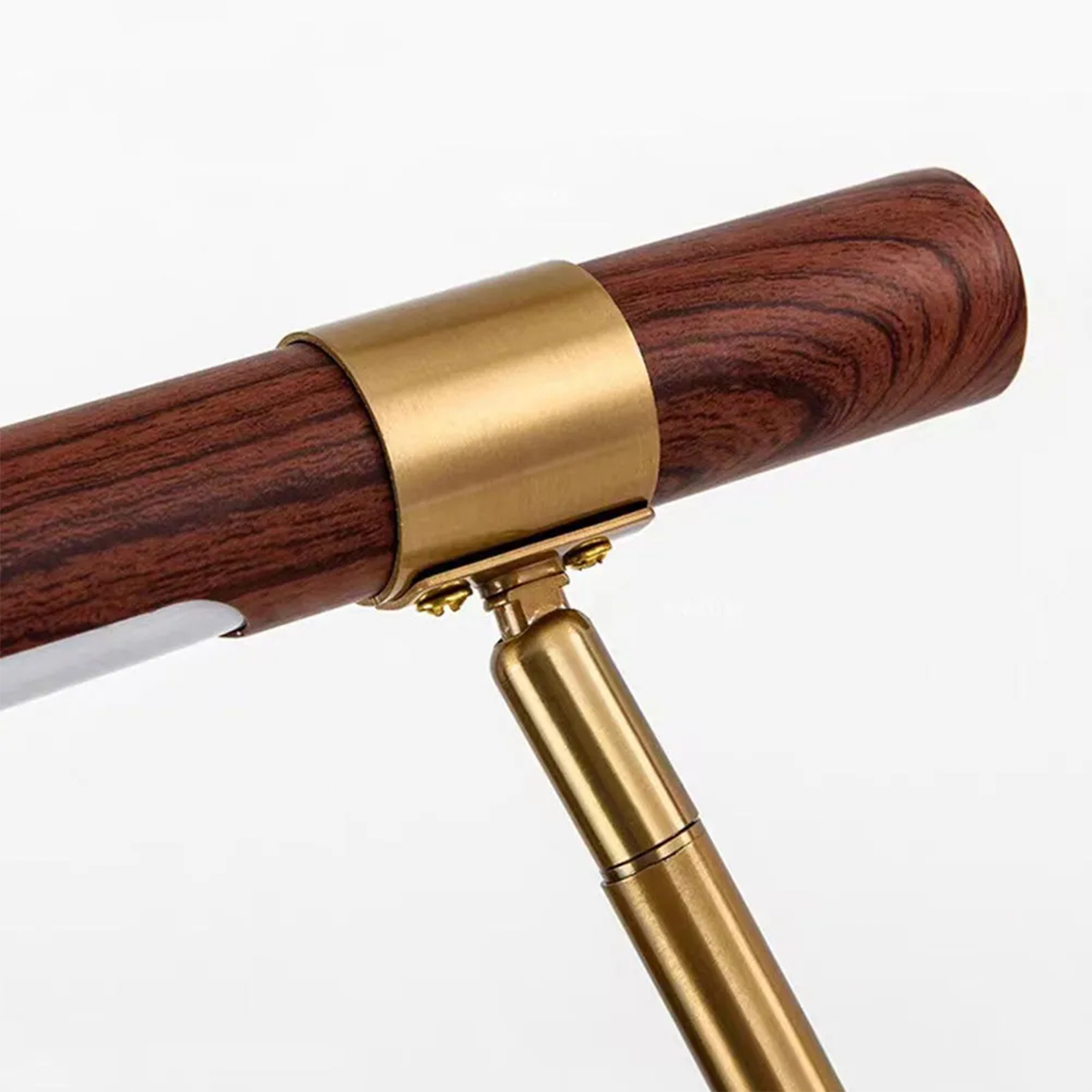 Minimalistische Stehlampe Gold Holz Linear Schlafzimmer