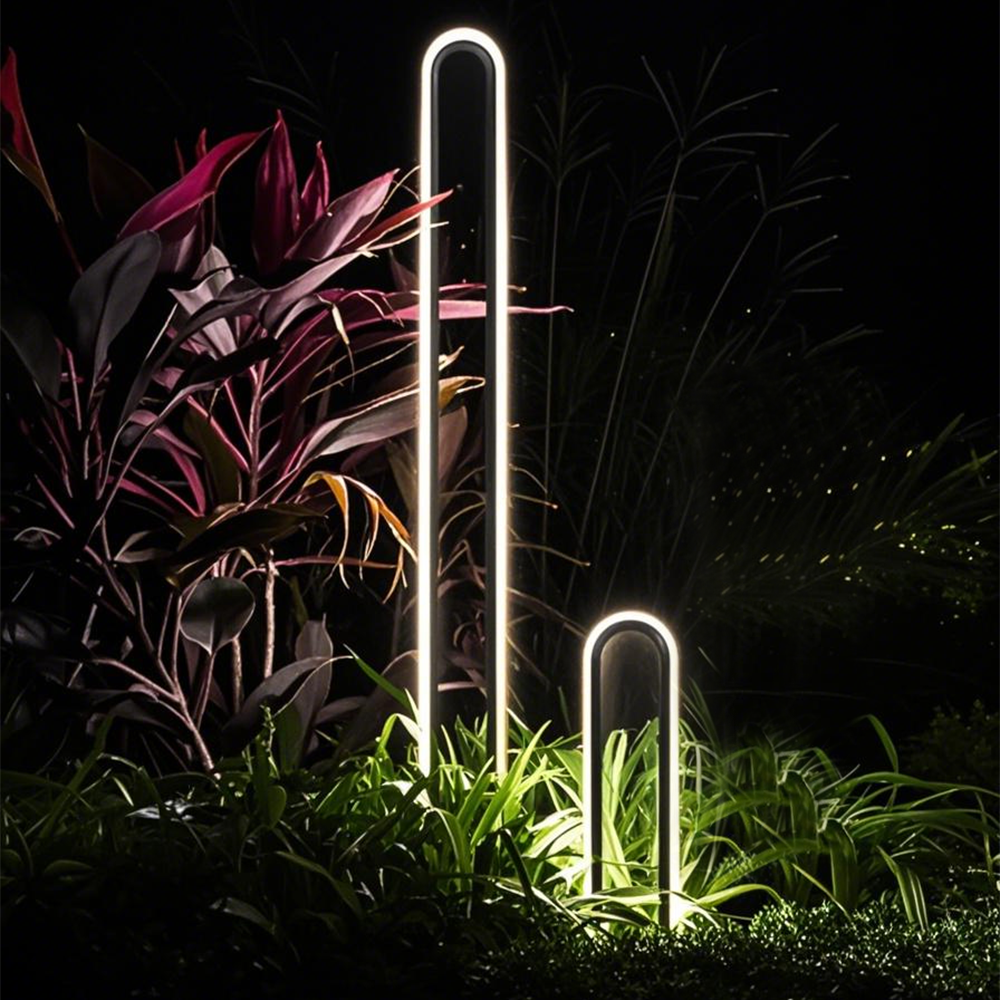 Modern Außenstehleuchte LED Ring Schwarz Metall Solar Garten