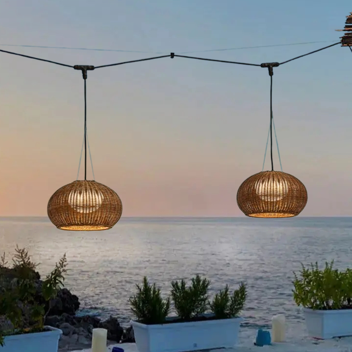 Landhaustil Außenpendelleuchte LED Lanterne Bambus/Acryl Garten/Terrasse