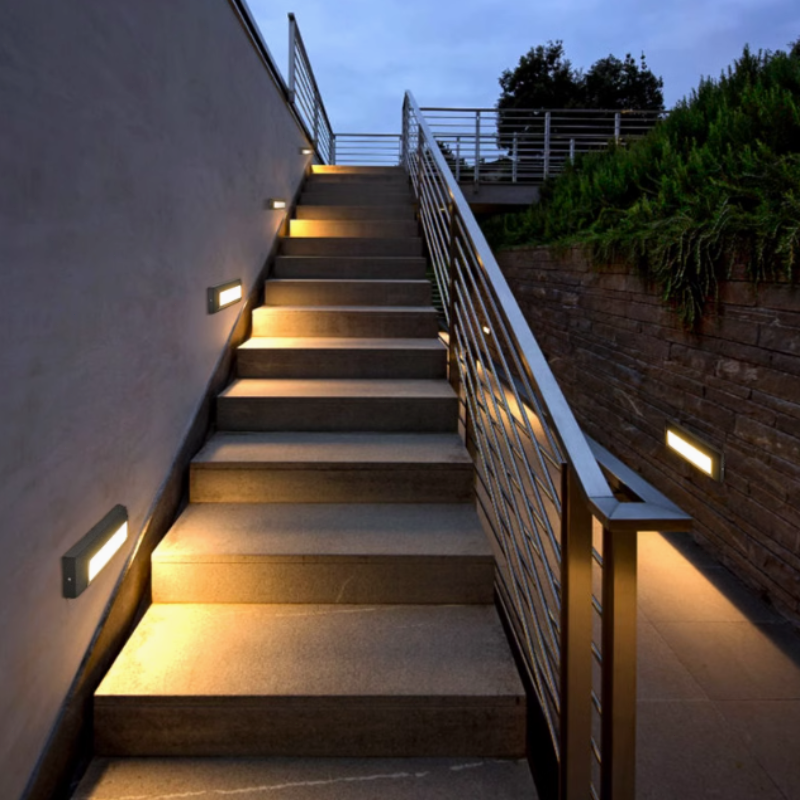 Modern Außenleuchten LED Metall Schwarz Treppenhaus