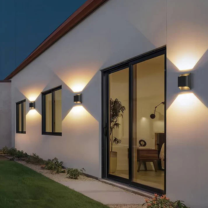 Modern Außenwandleuchte LED Solar Metall Schwarz Garten 