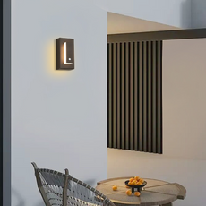 Modern Außenwandleuchte LED Rechteckig Schwarz Metall/Acryl Sensor Garten
