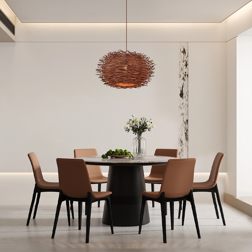 Moderne LED-Pendelleuchte fürs Esszimmer aus Holz - zeitgemäßer Landhausstil