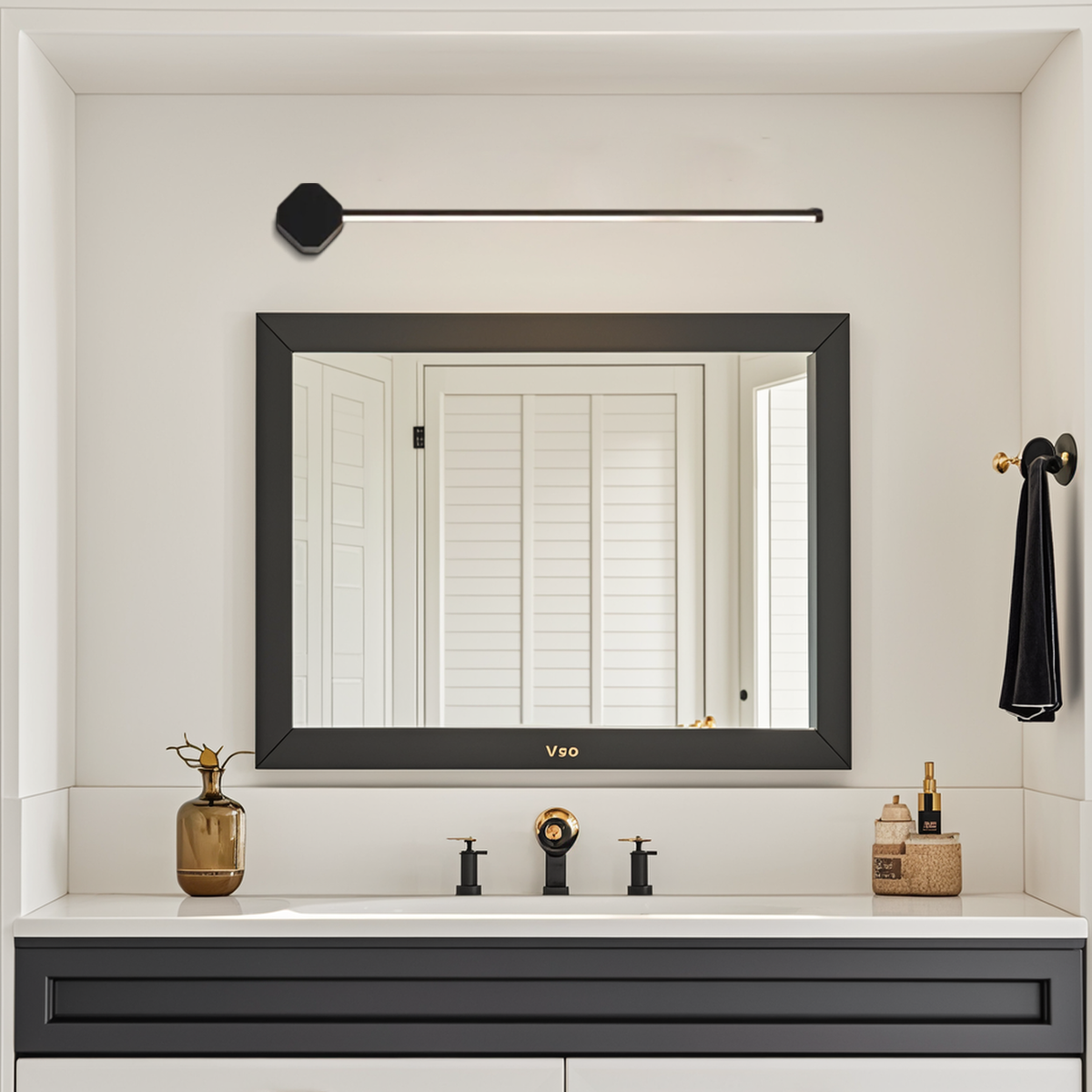 Minimalistische Wandleuchte Schwarz/Weiß Metall Acryl Linear Badezimmer