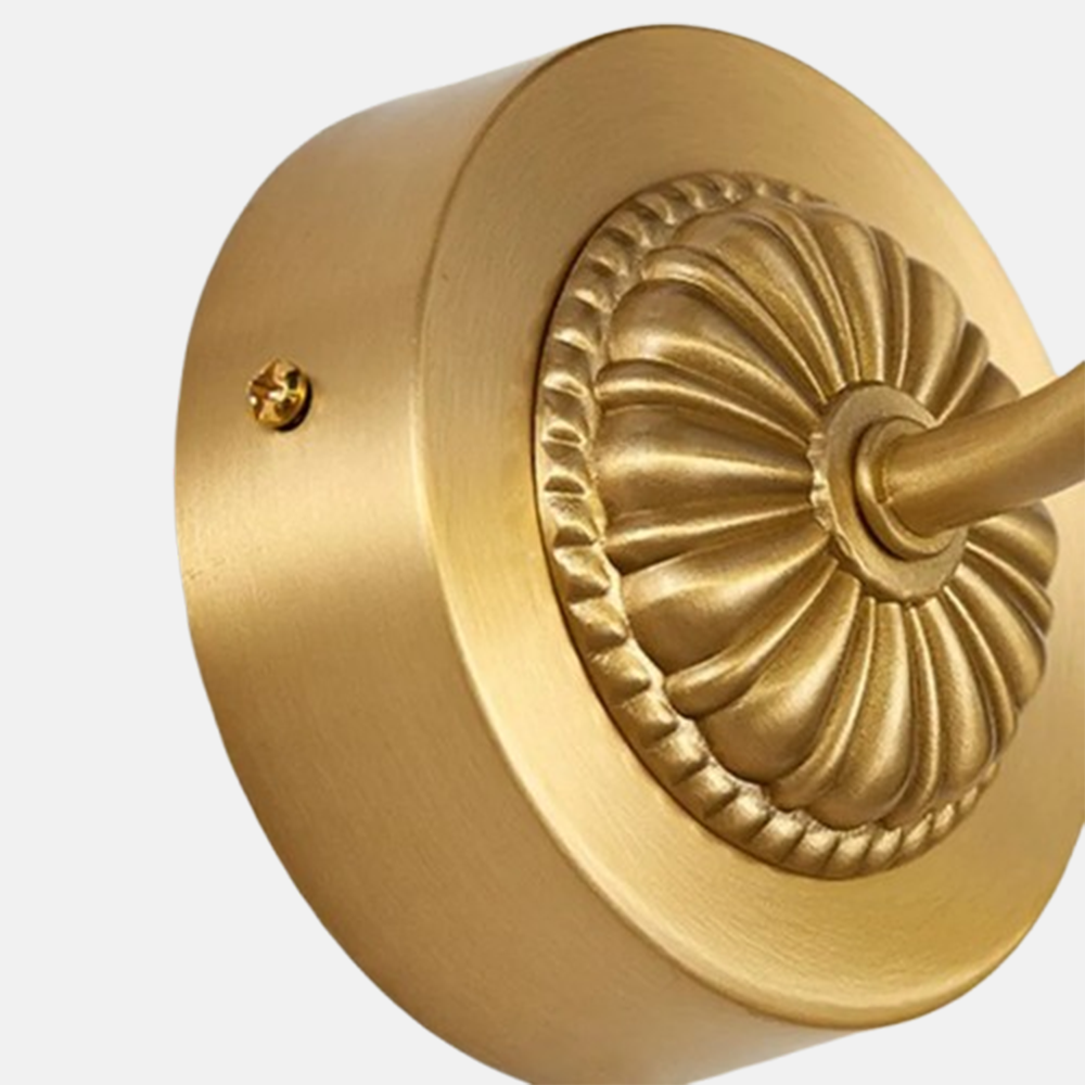 Schöner Sockel für die Wandleuchte