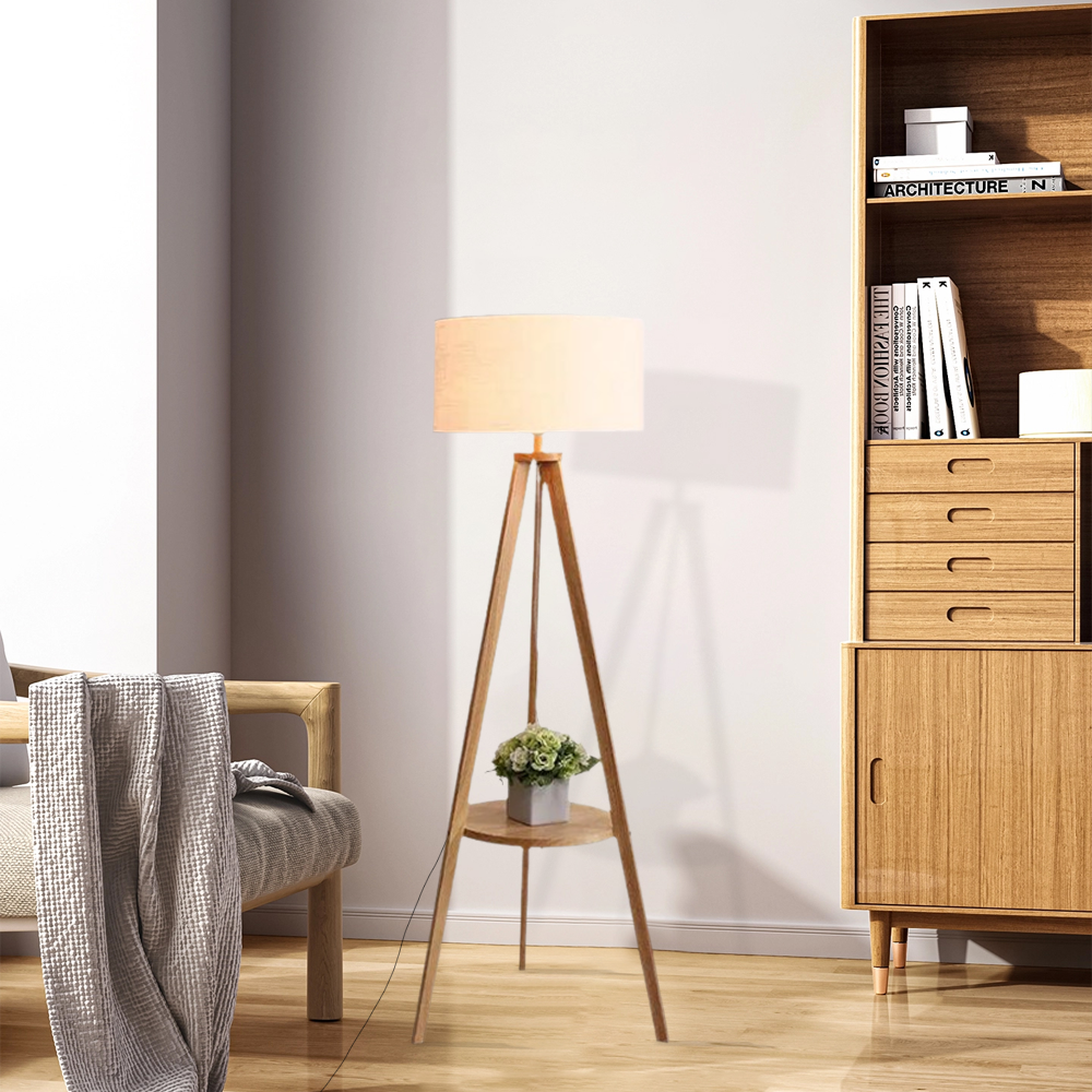 Nordic Stehlampe LED Triangle Beige Holz/Stoff Wohnzimmer