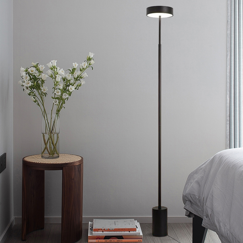 Minimalistisch Stehleuchte LED Linear Metall Wohnzimmer