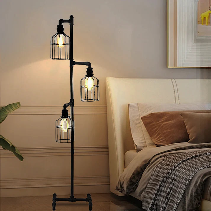 Schwarze Stehlampe für Wohnzimmer