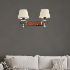 Modern Wandlampe LED Trapezförmig Holzfarbe Metall Schlafzimmer