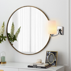 Moderne LED-Wandlampe - ideal als Spiegelbeleuchtung im Schlafzimmer