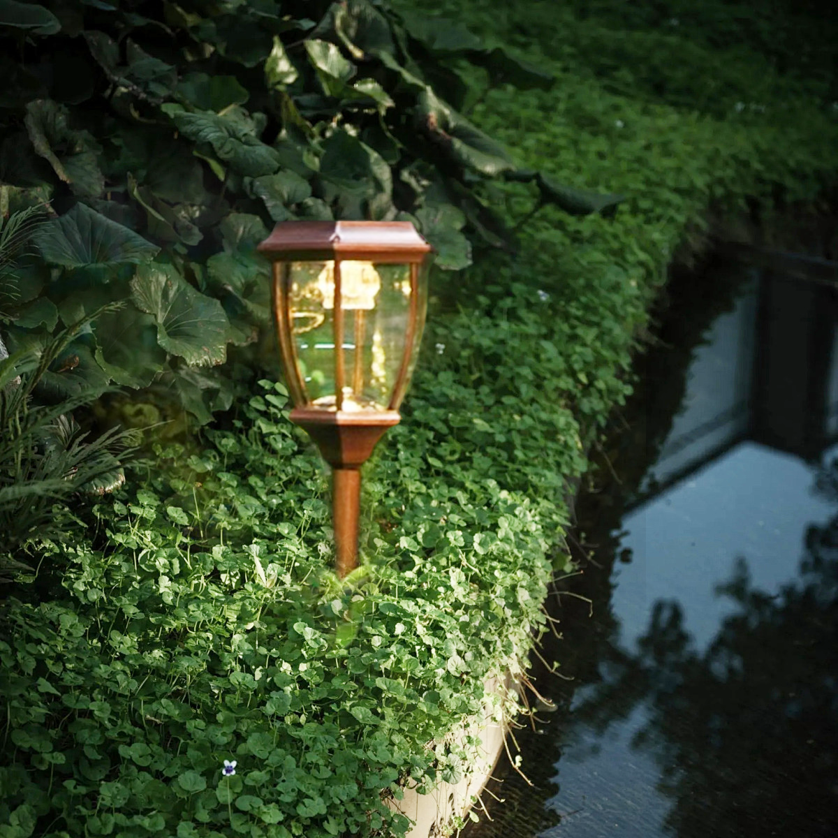 Modern Außenstehleuchte LED Quadratisch Glas Solar Garten