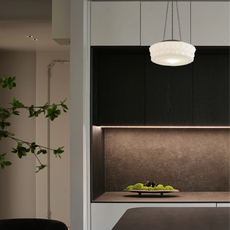 Moderne runde Pendelleuchte aus Metall und Glas für Esszimmer