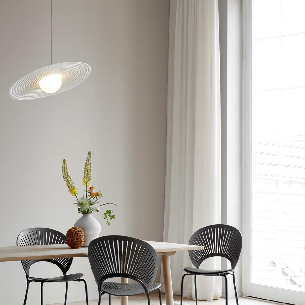 Moderne Pendelleuchte Schwarz/Weiß Metall Suacer Wohnzimmer