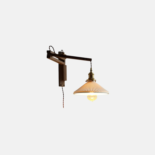 Vintage Wandlampe LED Holz Konisch Walnussfarbe Treppenhaus