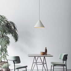 Moderne Pendelleuchte Weiß Metall Haube Esszimmer