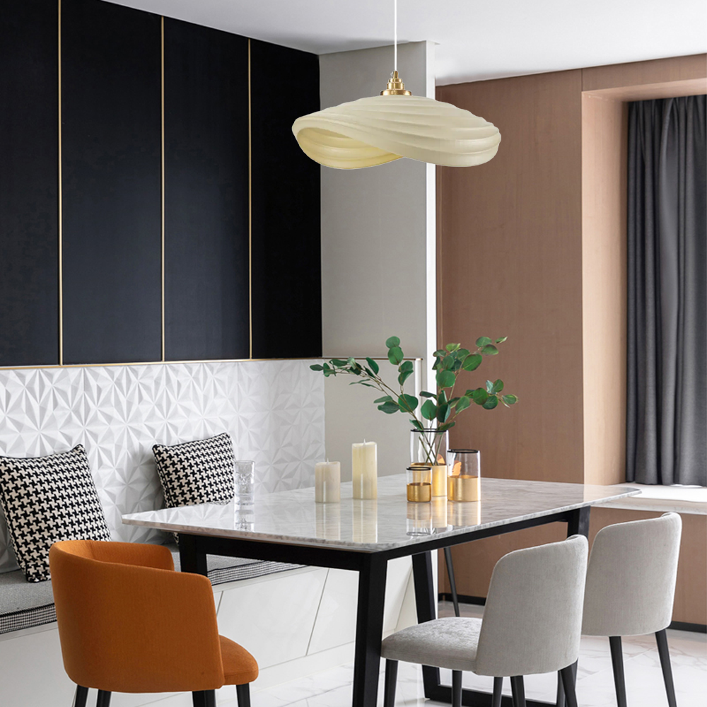 Nordic Pendelleuchte LED Kappenförmig A-Beige über dem Esstisch