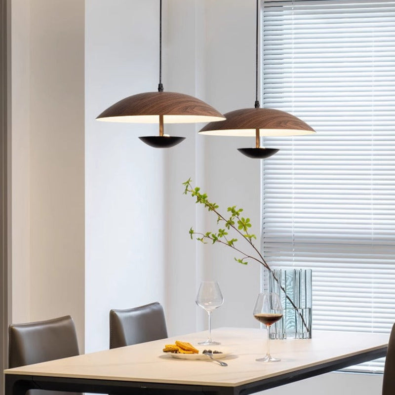 Pendelleuchten aus Holz für das Esszimmer