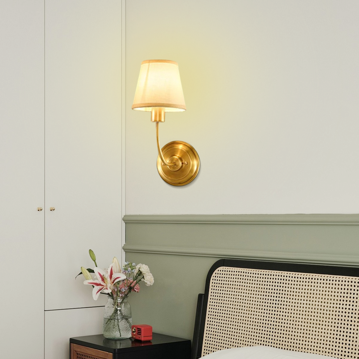 Vintage Wandleuchte LED kappenförmig Gold Kupfer Gewebe Schlafzimmer