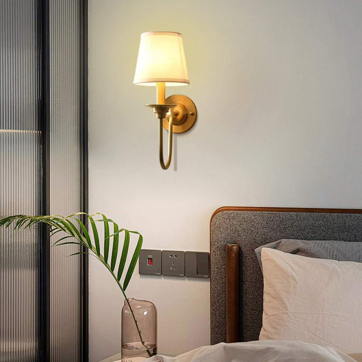 Vintage Wandleuchte LED kappenförmig Gold Kupfer Gewebe Schlafzimmer