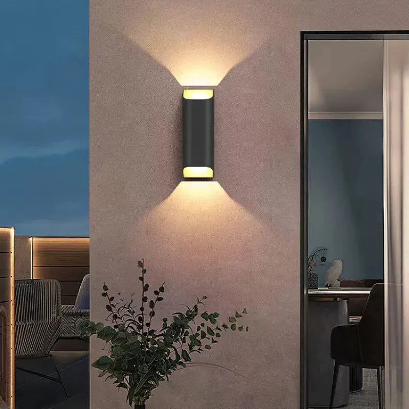 Modern Außenwandleuchte LED Solar Schwarz Garten 