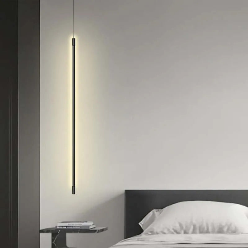 Moderne LED-Pendelleuchte in Schwarzmetall - ausreichende 100cm Länge für optimale Lichtverteilung