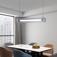 Minimalistische Pendelleuchte Klar Metall Glas Linear Wohnzimmer