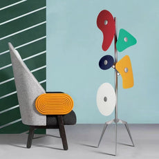 Bunte Stehlampen passend zum Wohnzimmer