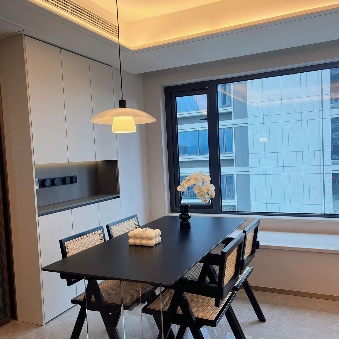 Nordic Pendelleuchte Metall Weiß Wohnzimmer