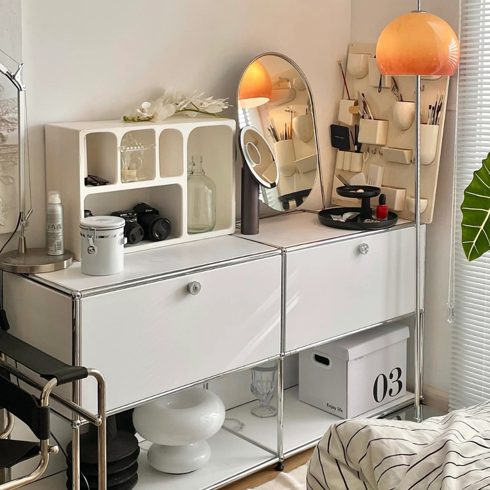 Orange LED Stehlampe passend für Wohnzimmer
